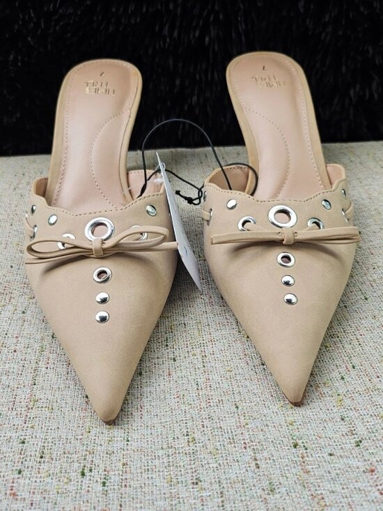 Time and Tru Shoes - Time And Tru Women Pump Sandal Heel Beige Faux Leather Vegan Upper Size 7 NWT